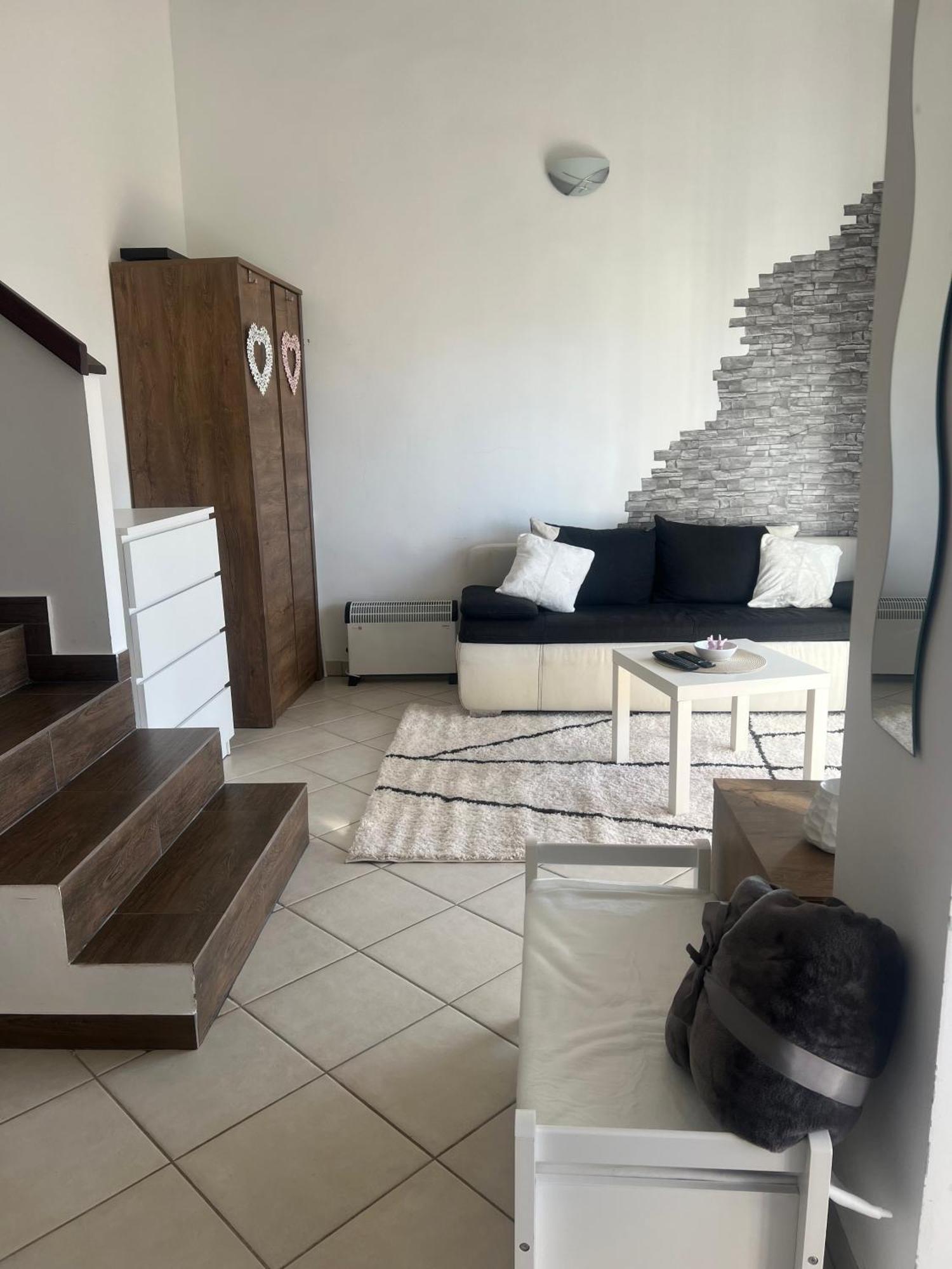 Apartmans Sun & Moon Zambratija  Eksteriør billede