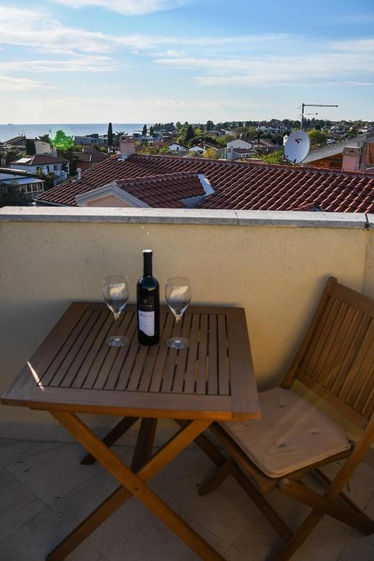 Apartmans Sun & Moon Zambratija  Eksteriør billede